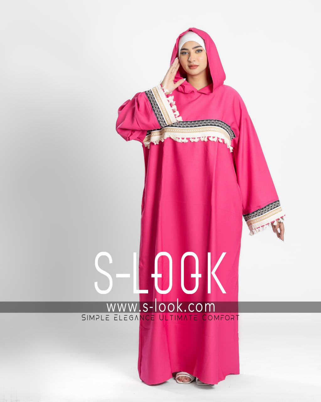 Abaya with tape