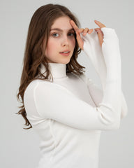 High Neck with finger