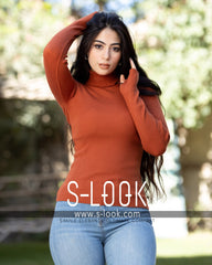 High Neck with finger