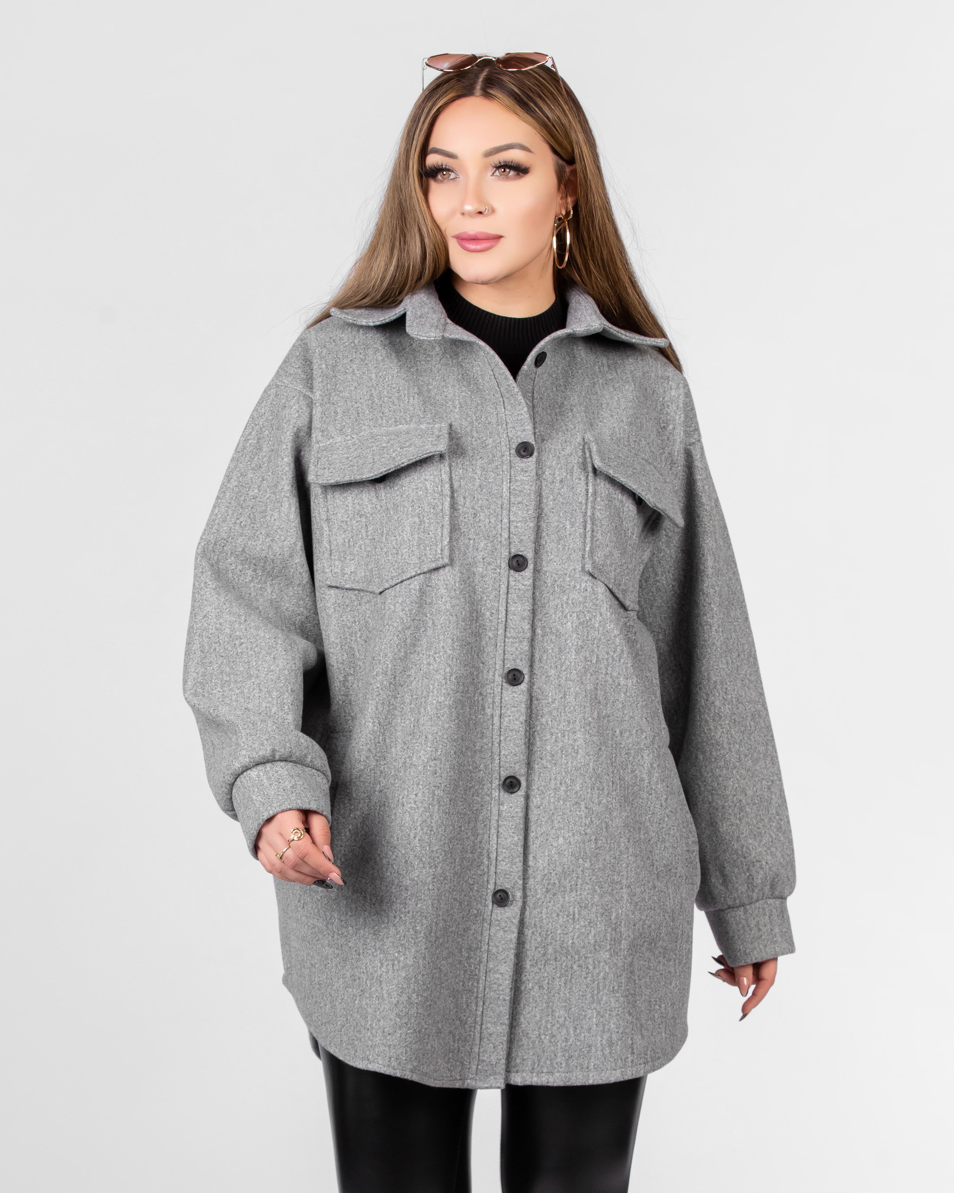 Buttoned wool shirt women